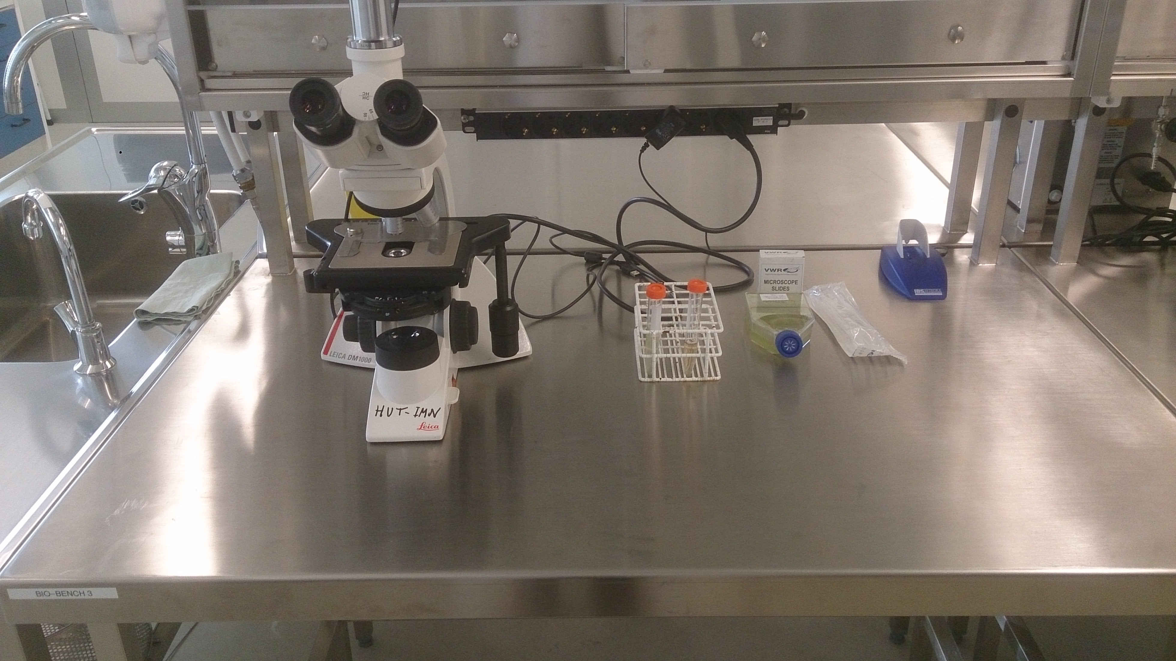 Picture of Bio-bench 3